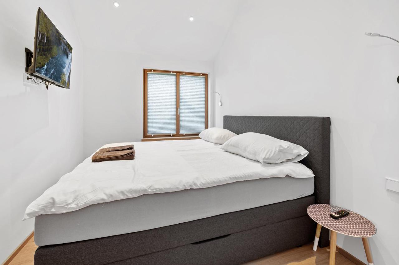 Luxus Max Glanz an der Weinstrasse